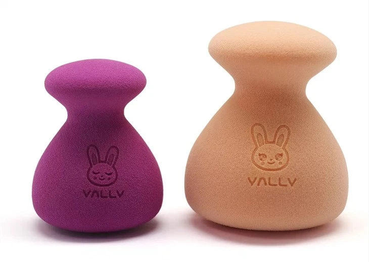 Bowling Ball Beauty Sponge